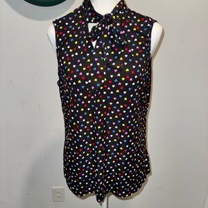 Colorful Heart Patterned Sleeveless Blouse